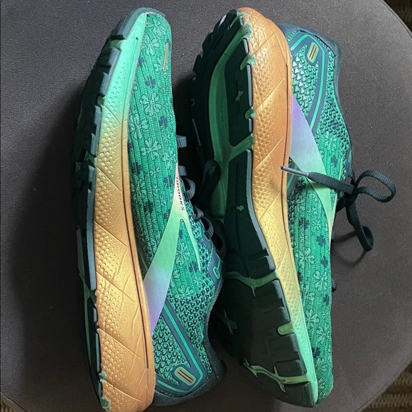 Men's Brooks Ghost 14 - St. Patrick's Day Limited Edition Size 10 Running - Picture 7 of 8